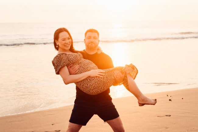 julie & roger pregnancy photoshoot